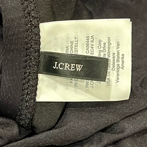 J. Crew one piece swim dress. Black in size 10. Removable neck strap, shelf bra. - Picture 4 of 5